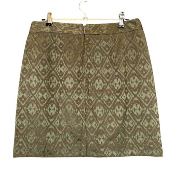 Banana Republic Mini Skirt Textured Olive Green Back Zipper Sophisticated Size 2 - Picture 2 of 10